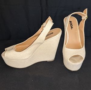 😎 50% OFF! ** Strappy peep toe wedges